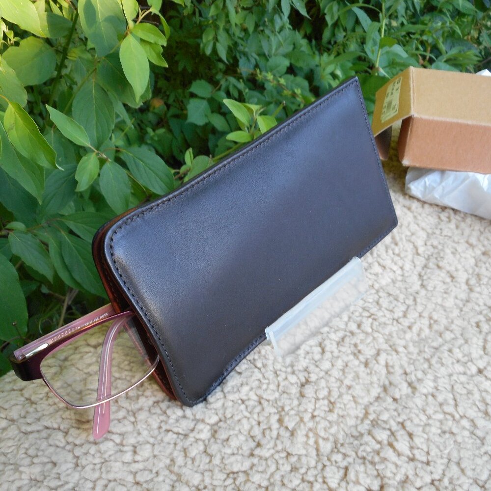 Vintage Large Eyeglasses Case NIB in Black & British Tan, 7220